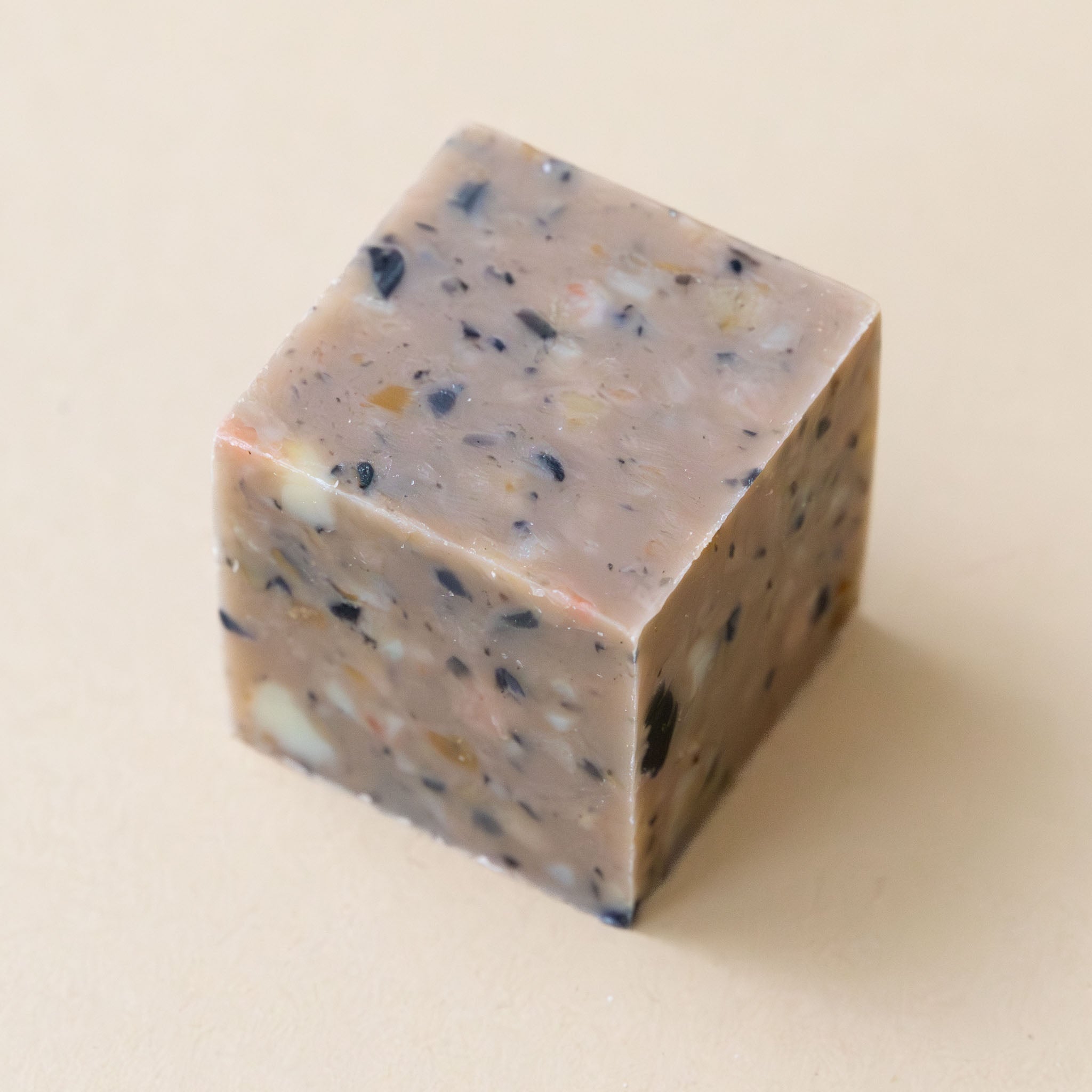 biodegradable-clay-soap-cube-somo-somo