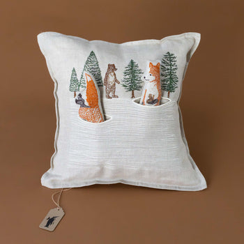 embroidered-pocket-pillow-winter-foxes