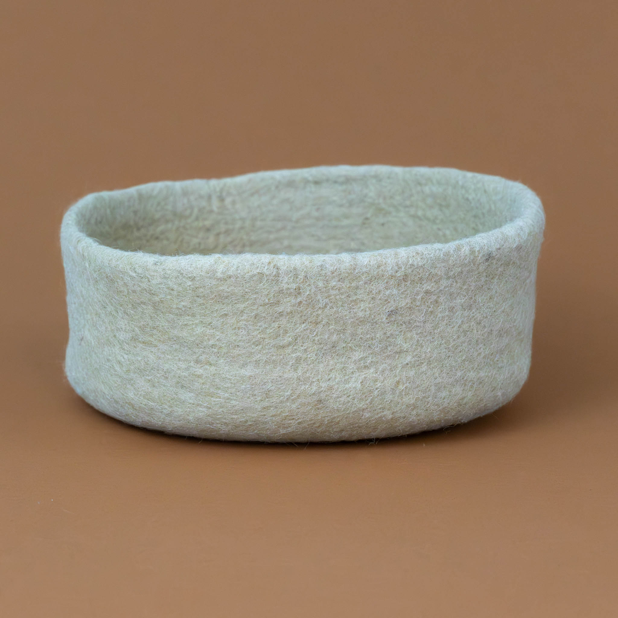 felt-dish-honey-large