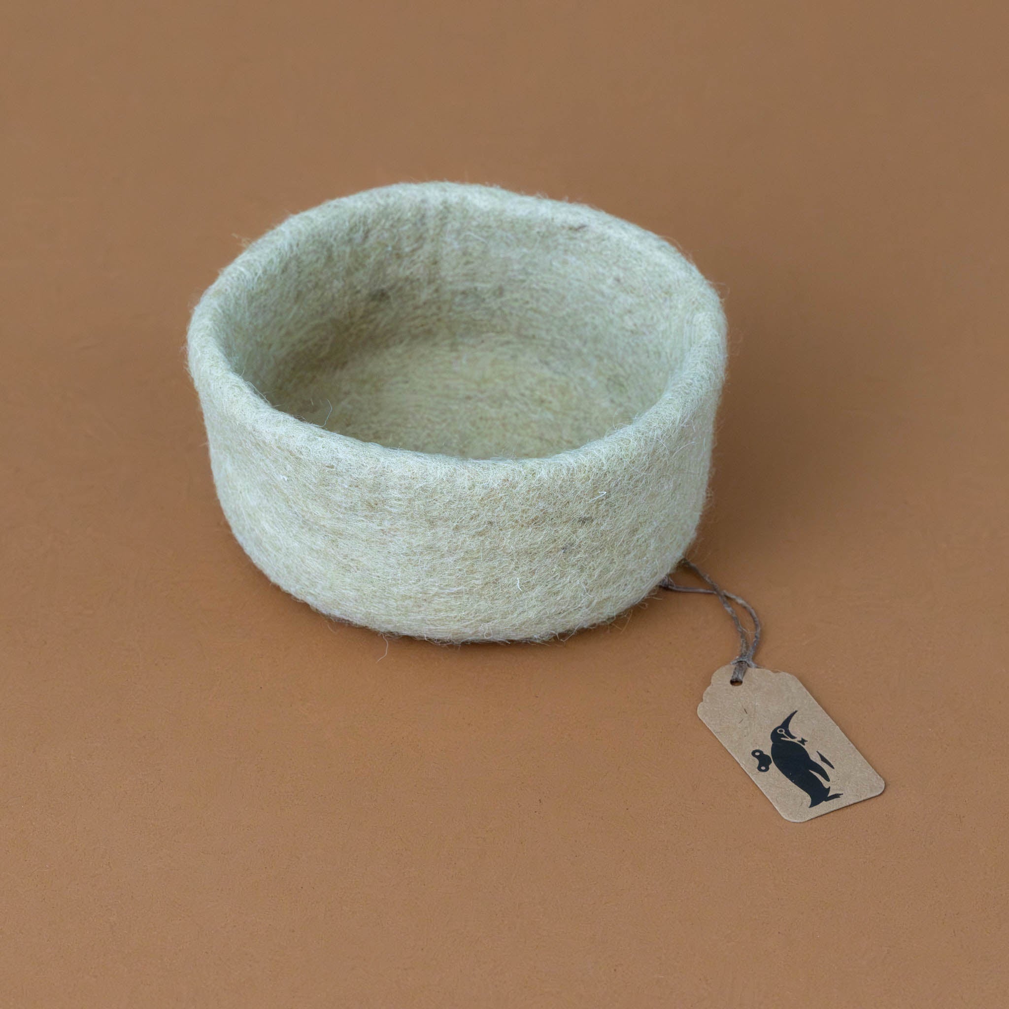 felt-dish-honey-small