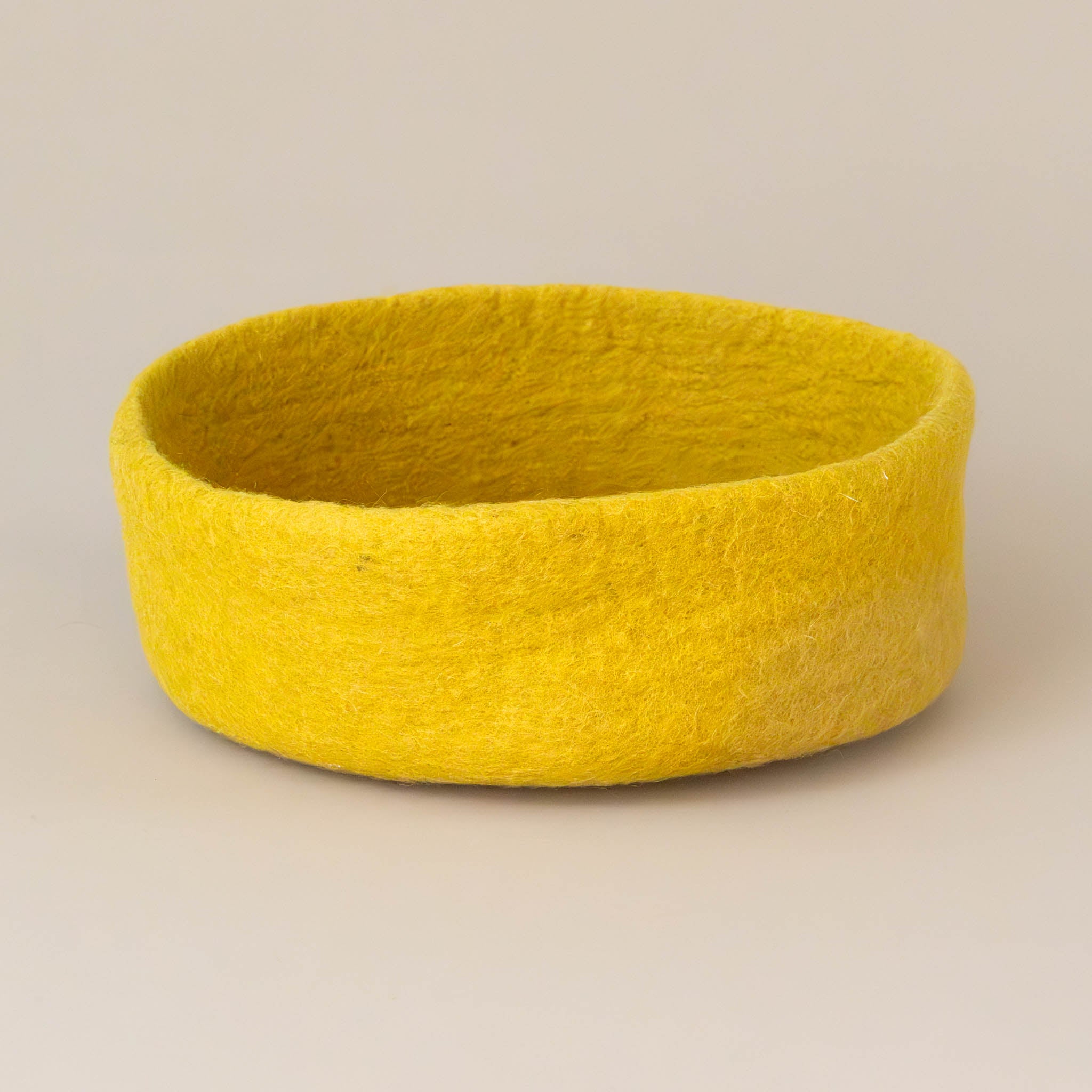 felt-dish-ochre-large