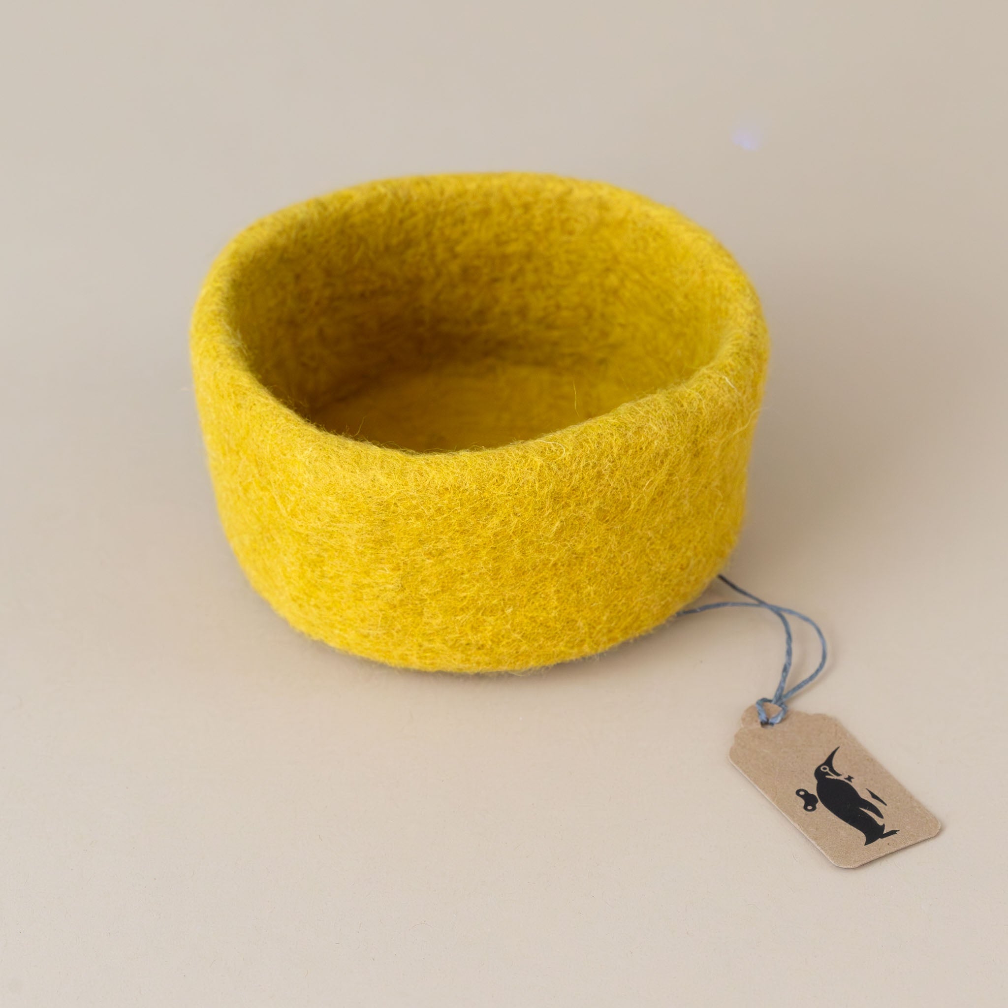 felt-dish-ochre-small