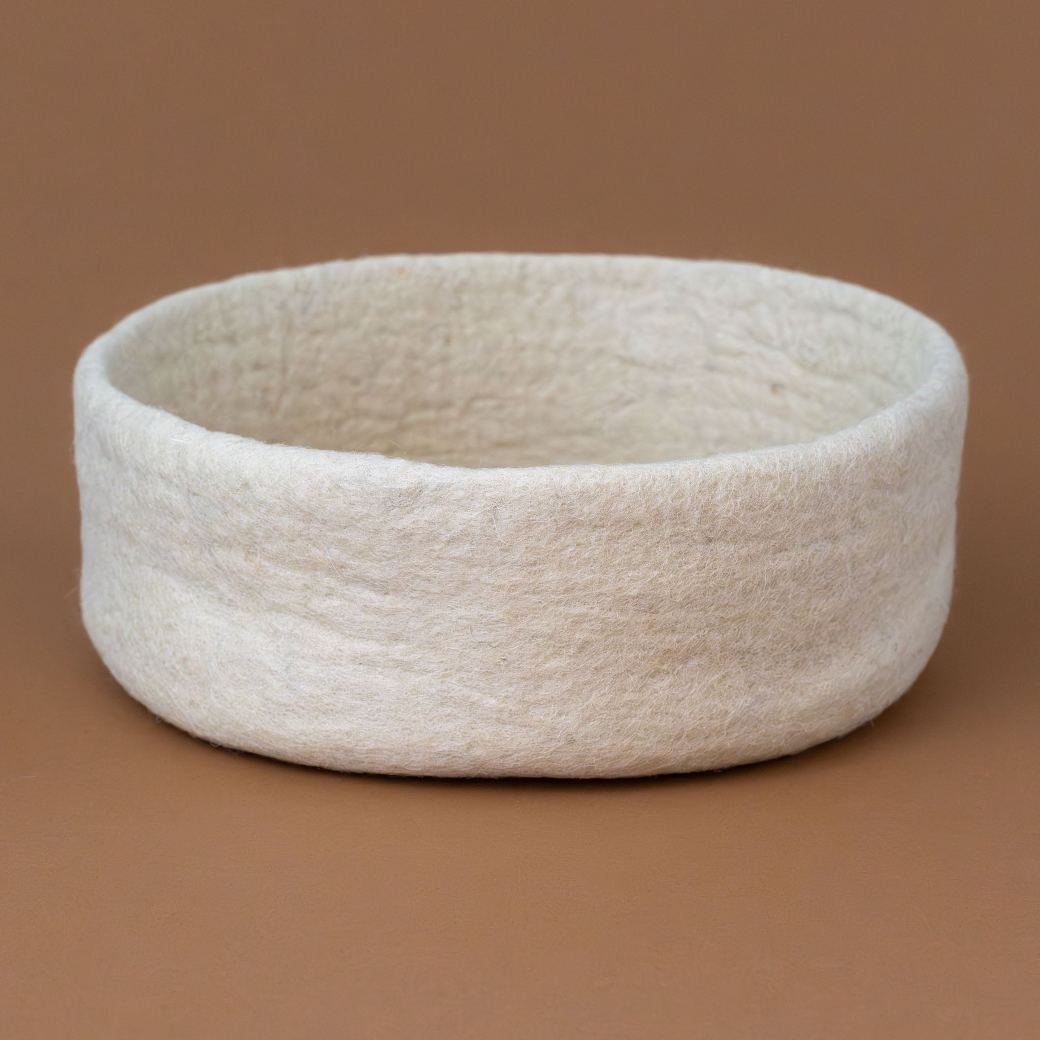 felt-dish-sand-large