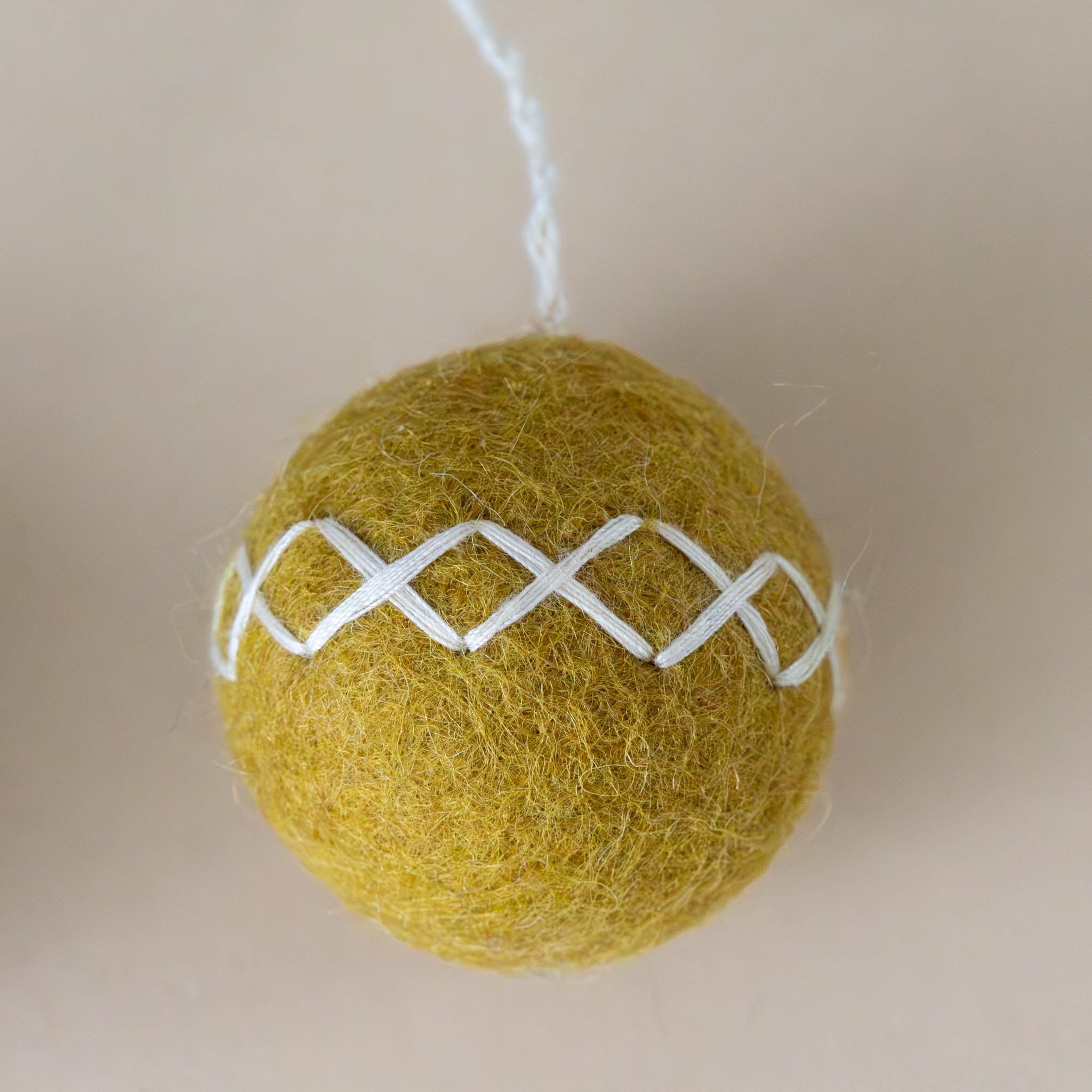 felt-embroidered-christmas-ball-ornament-ochre