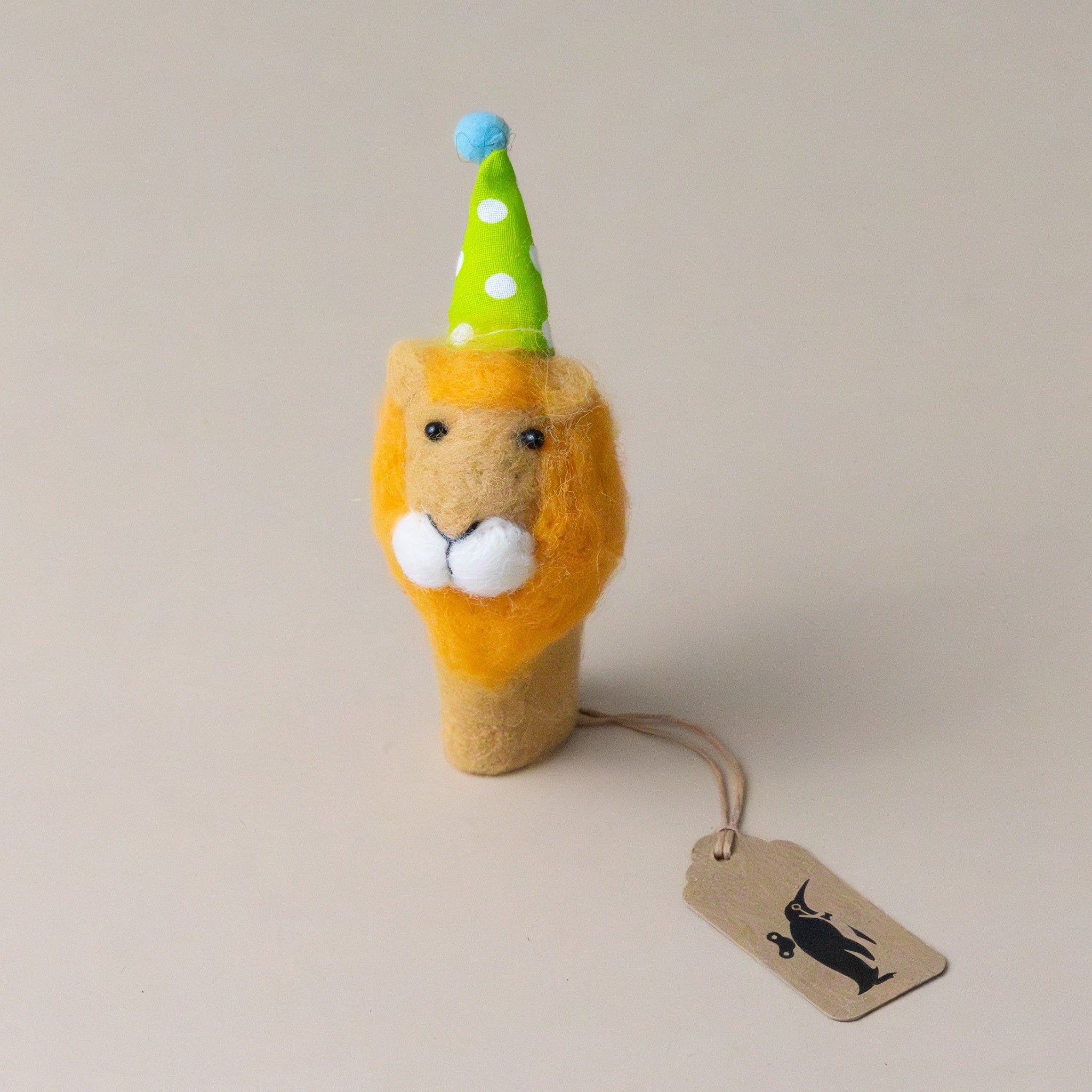 felt-party-hat-animal-finger-puppet-lion