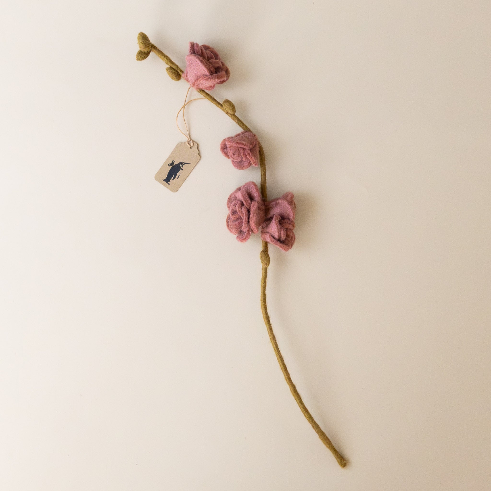 felt-rose-branch-rouge