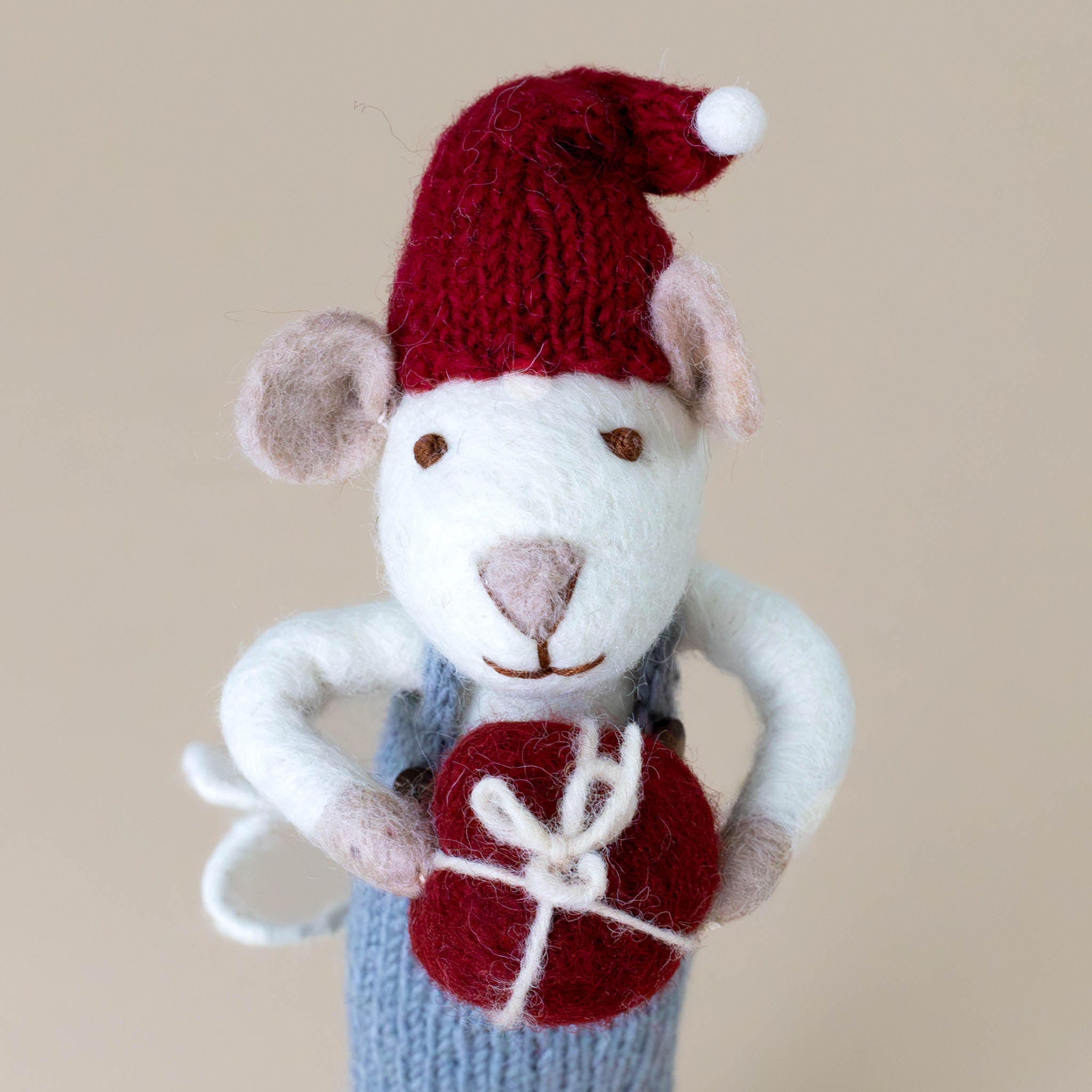 felted-white-mouse-blue-overalls-with-red-present-face-with-pink-ears-and-nose