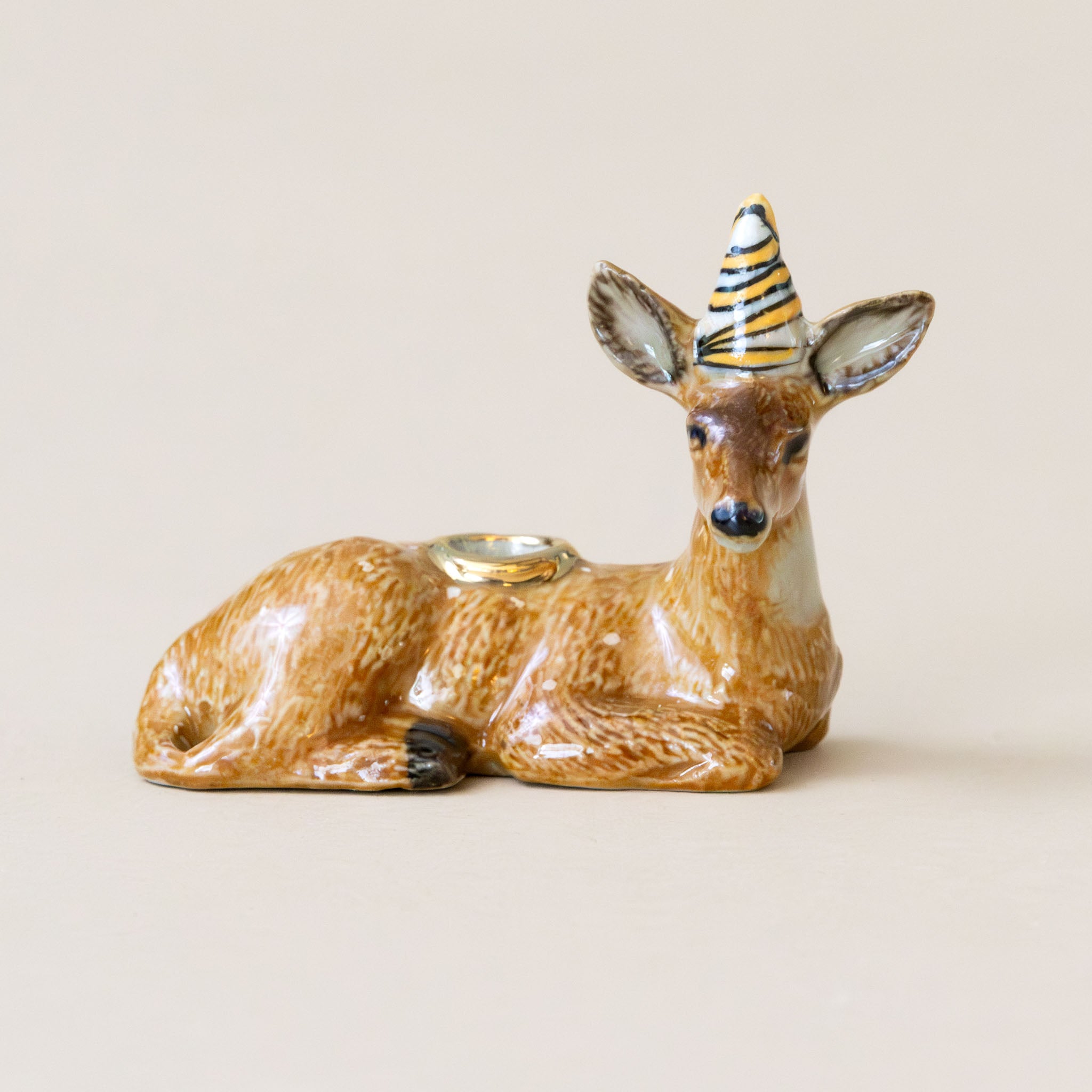 heirloom-porcelain-cake-topper-deer