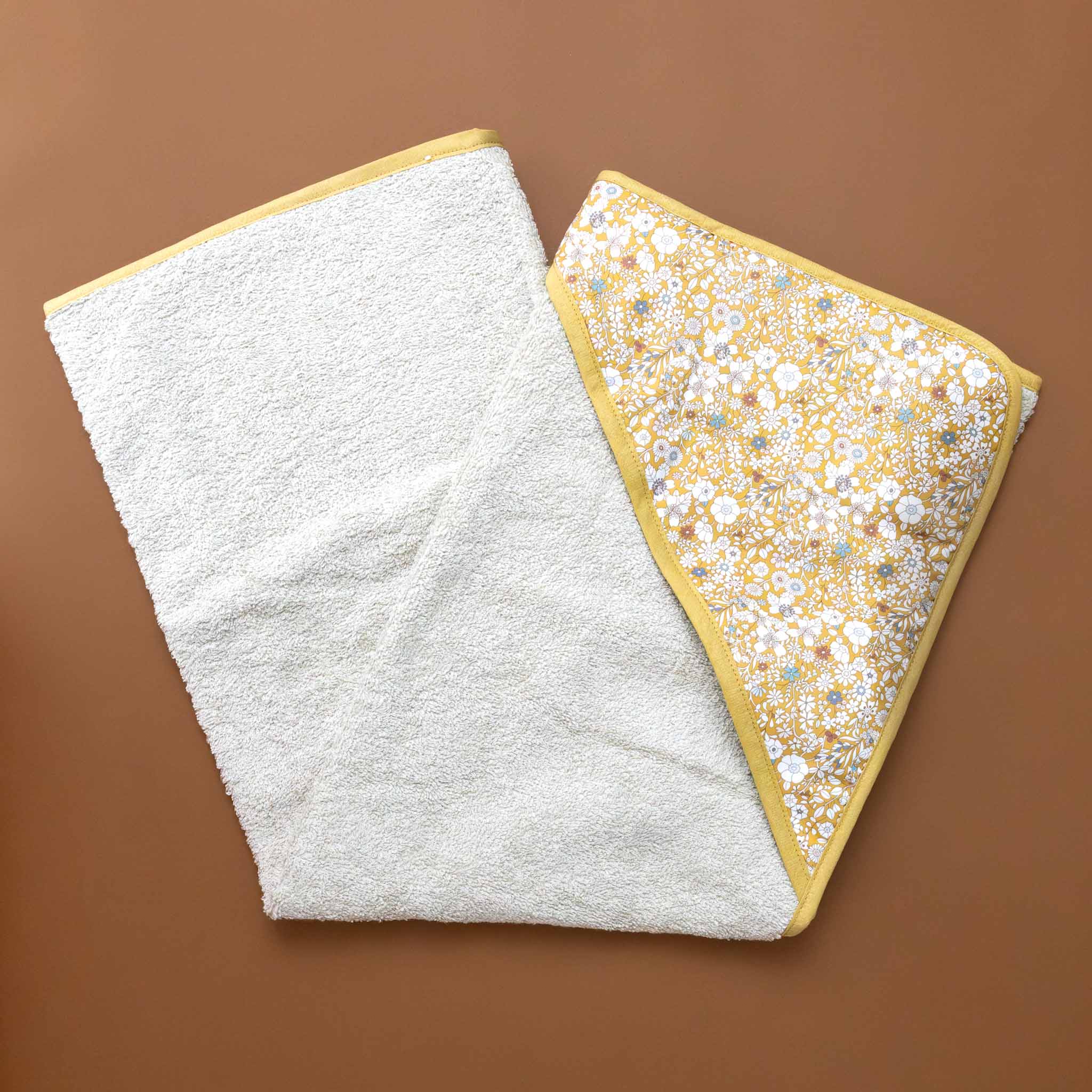 liberty-white-bath-towel-harper-with-yellow-white-and-soft-blue-floral-with-yellow-trim-hood