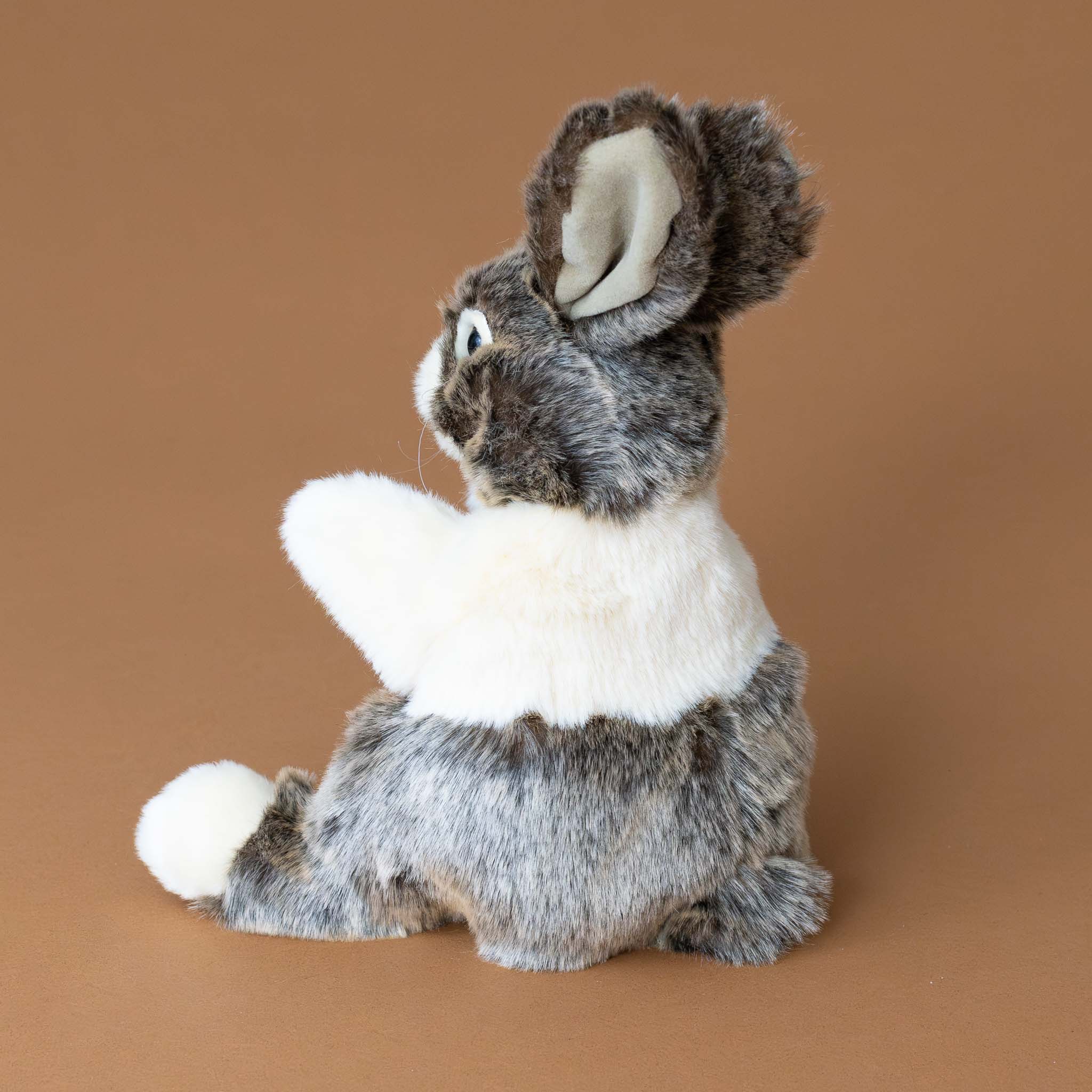 little-dutch-grey-and-cream-rabbit-hand-puppet-back-and-tail