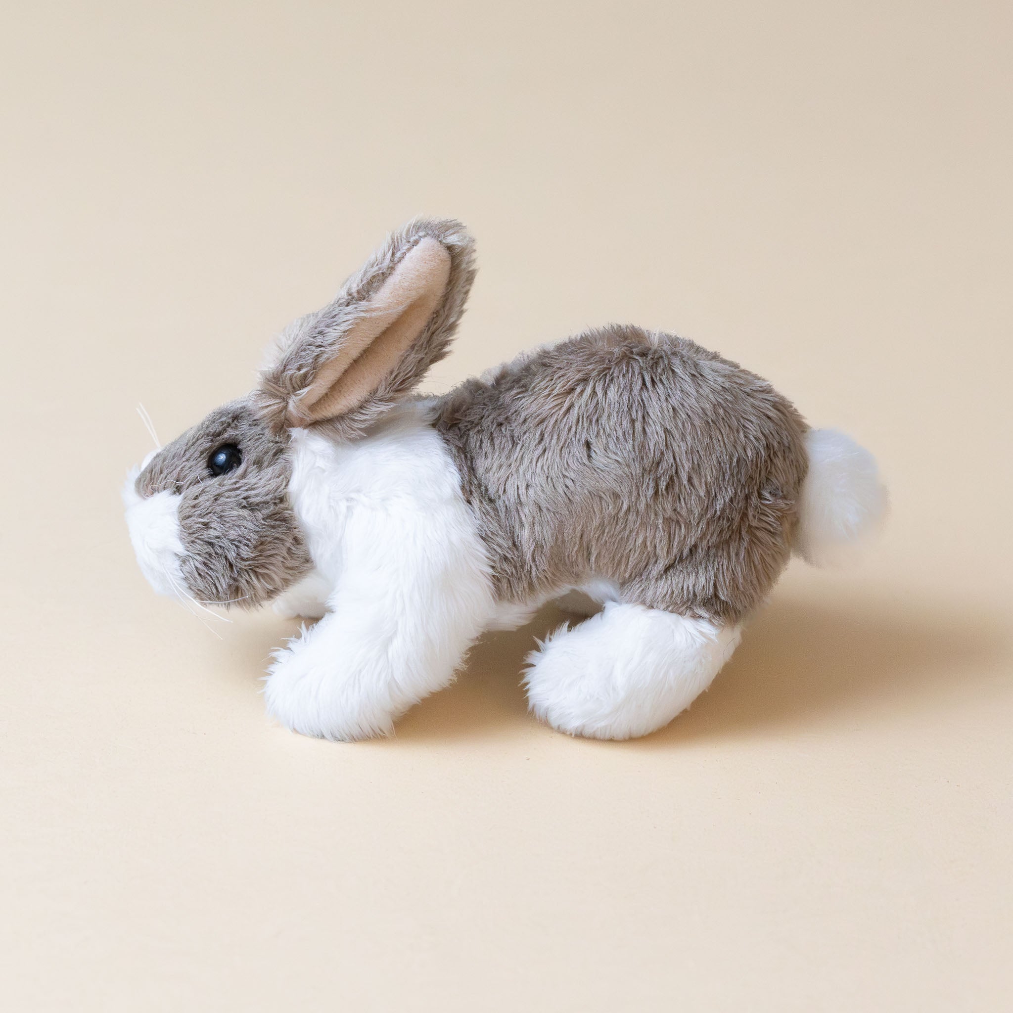 little-grey-and-white-bunny-finger-puppet-side