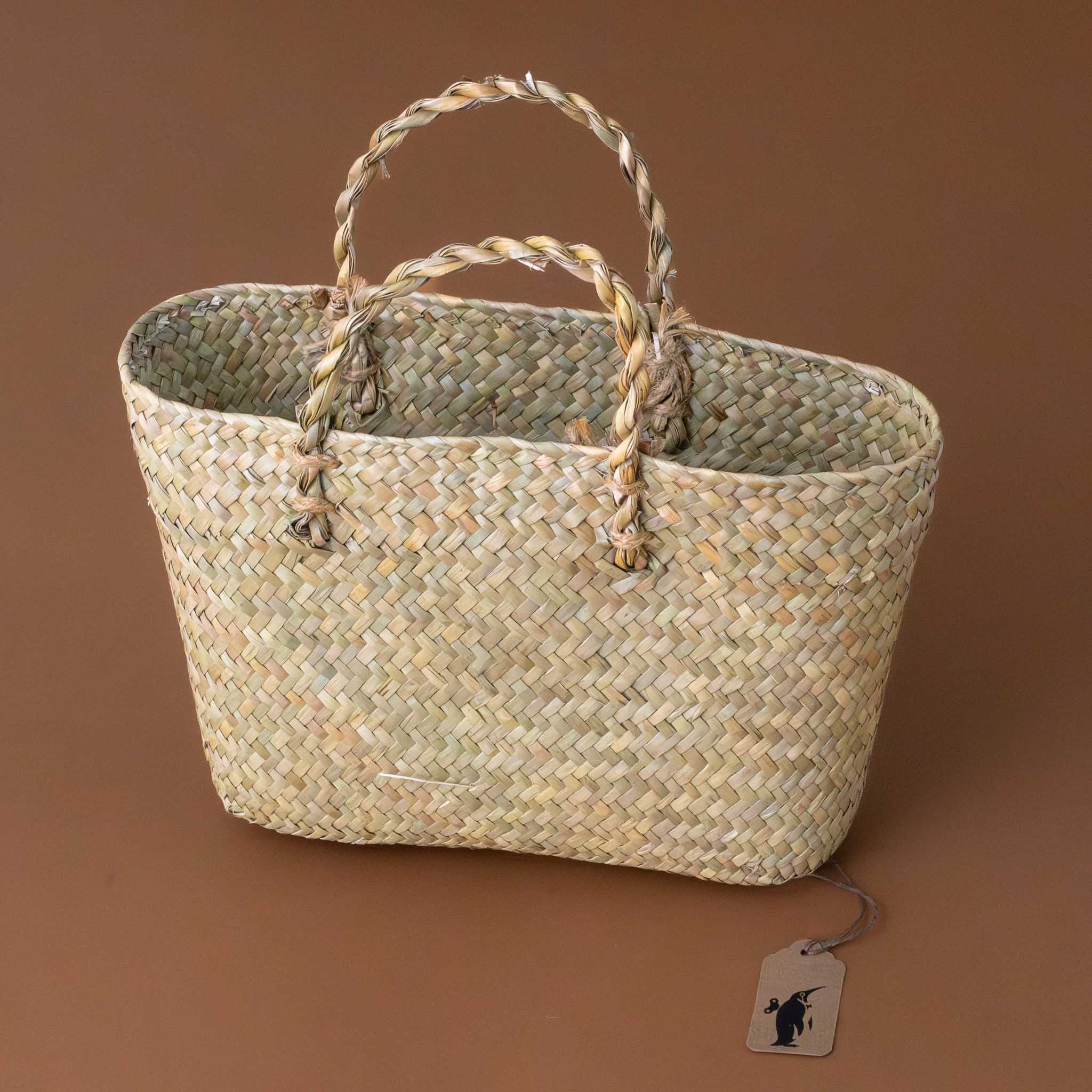 natural-woven-straw-tote