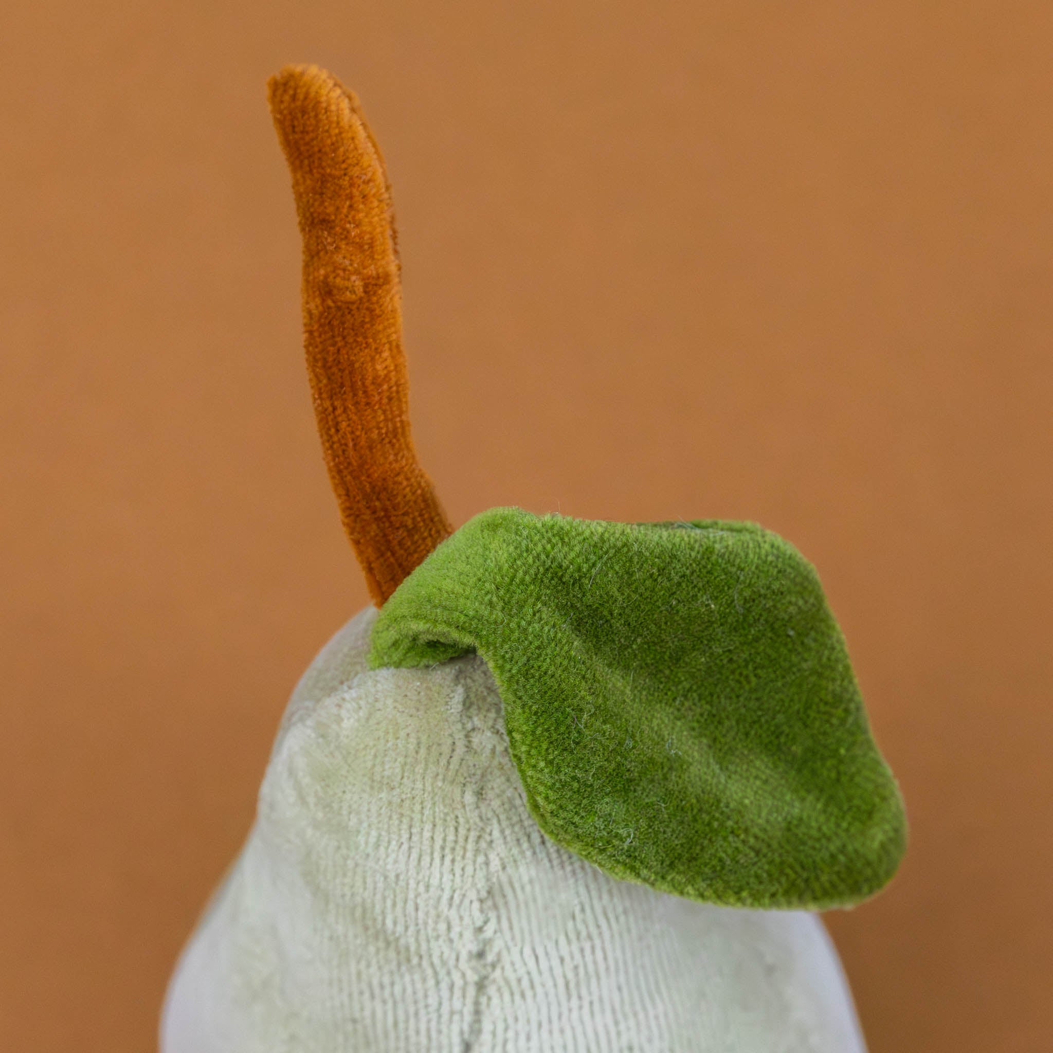 organic-cotton-pear-rattle