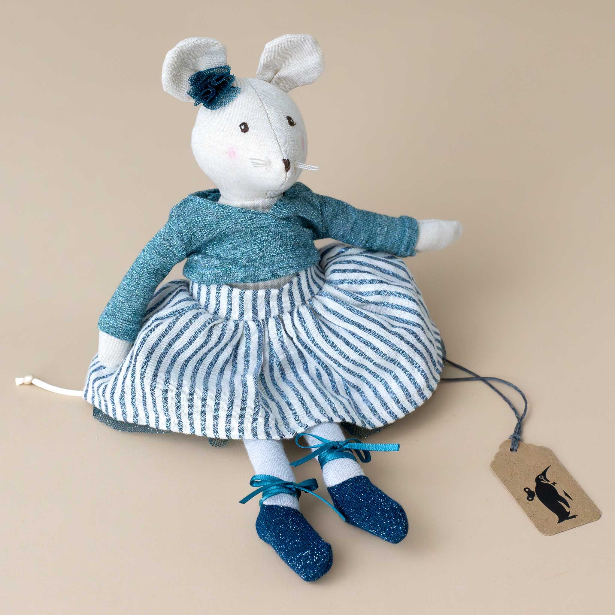 petite-dance-white-mouse-charlotte-with-blue-dress-shoes-and-bow.