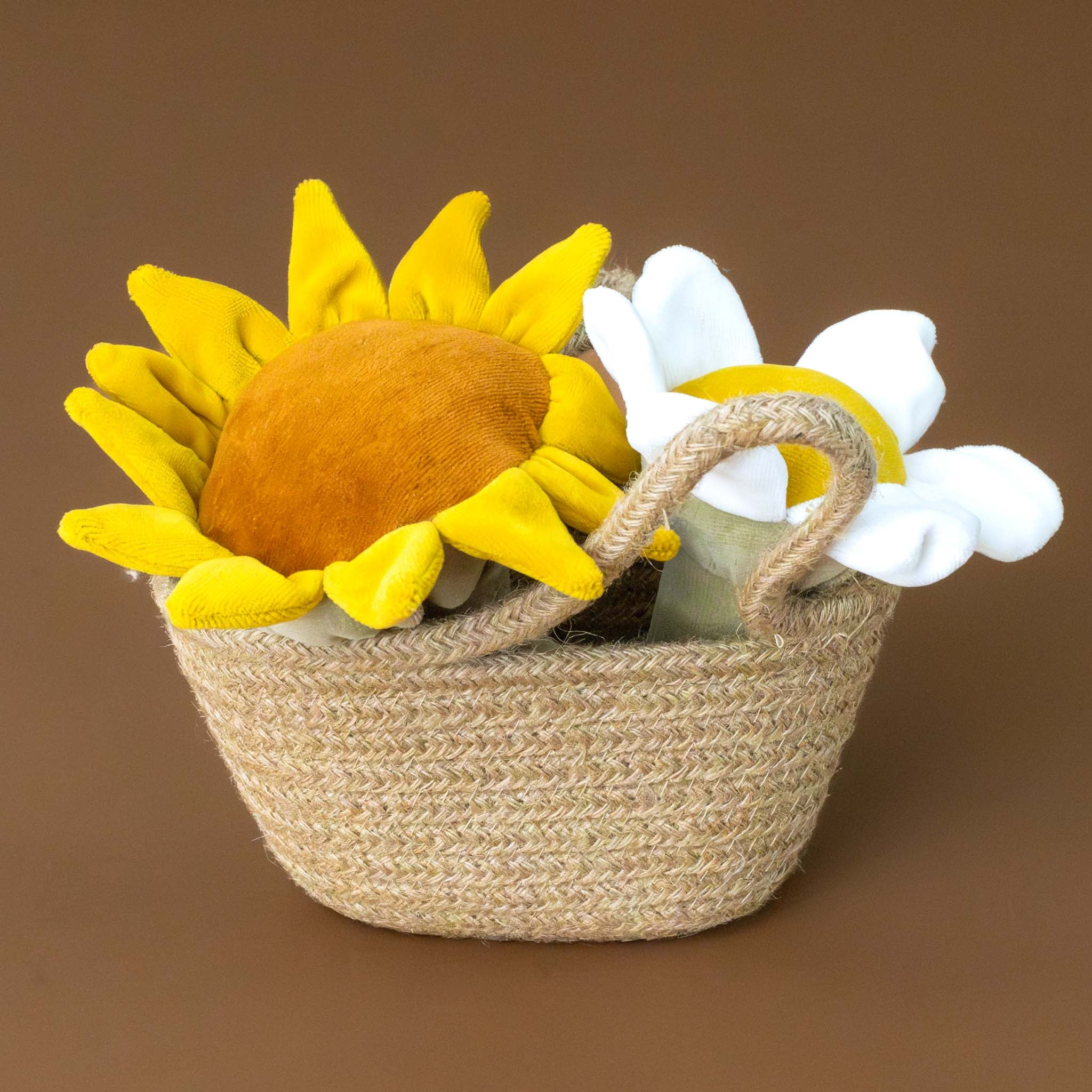 petite-hemp-rope-basket-displaying-flower-toys