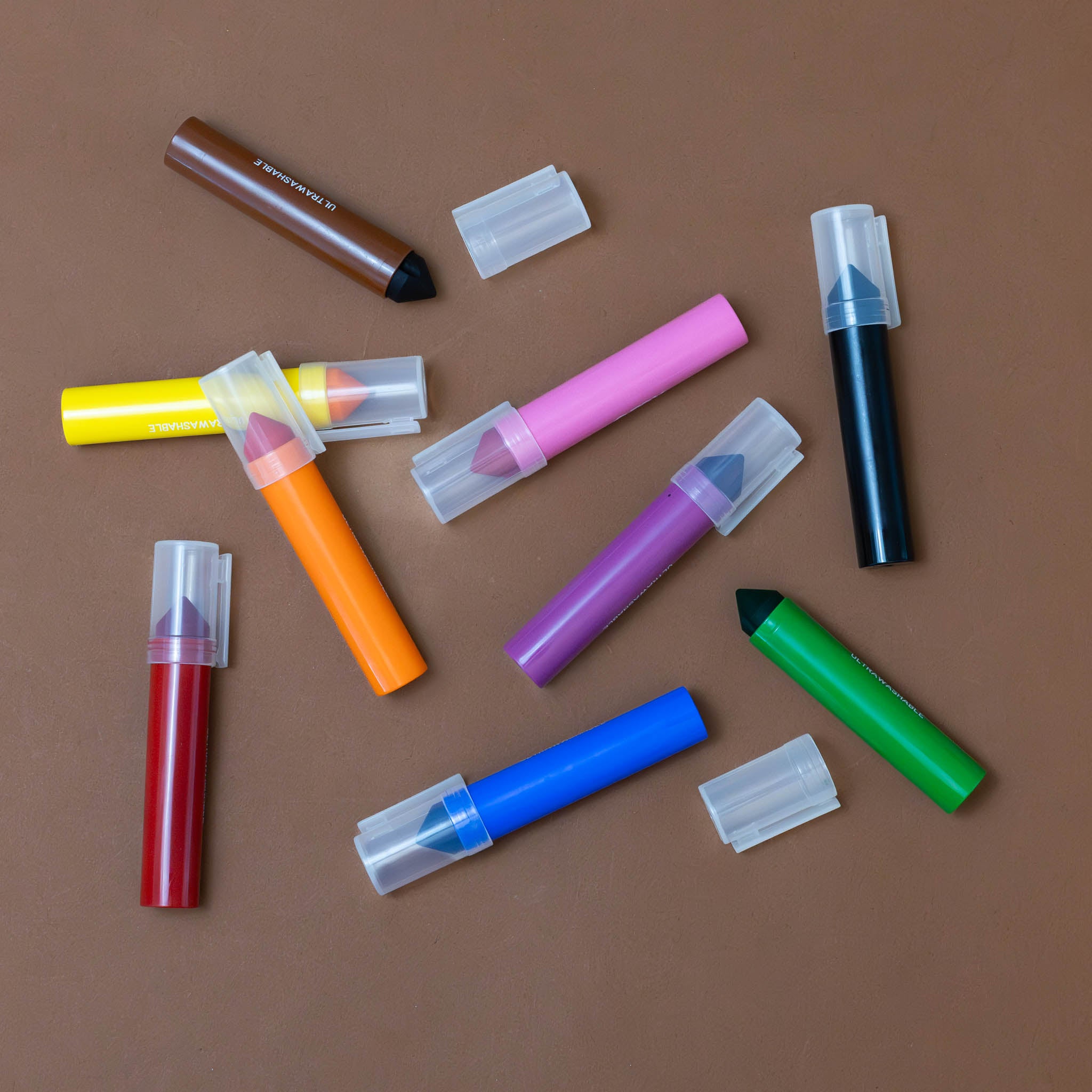 washable-felt-jumbo-markers-9-pieces-pink-purple-orange-brown-yellow-black-blue-green-red