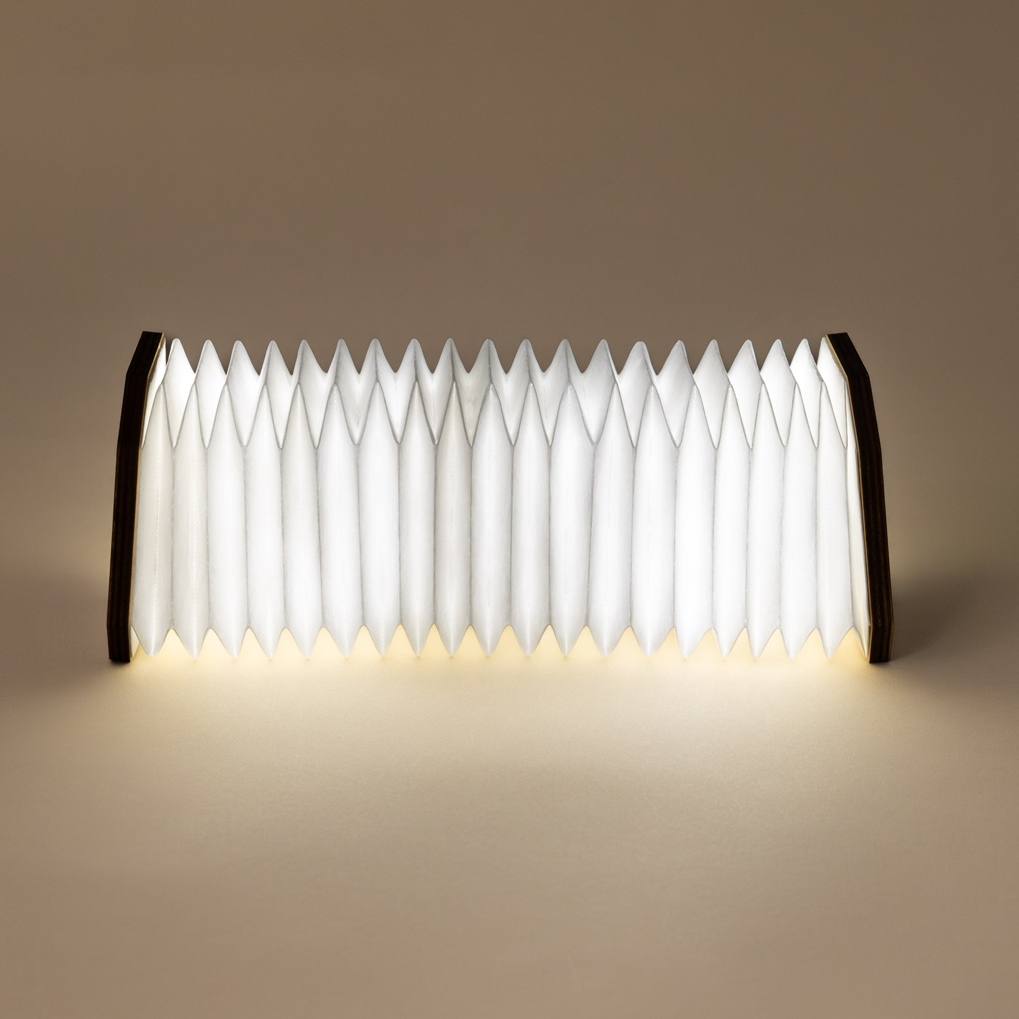 wooden-accordion-light-walnut-open