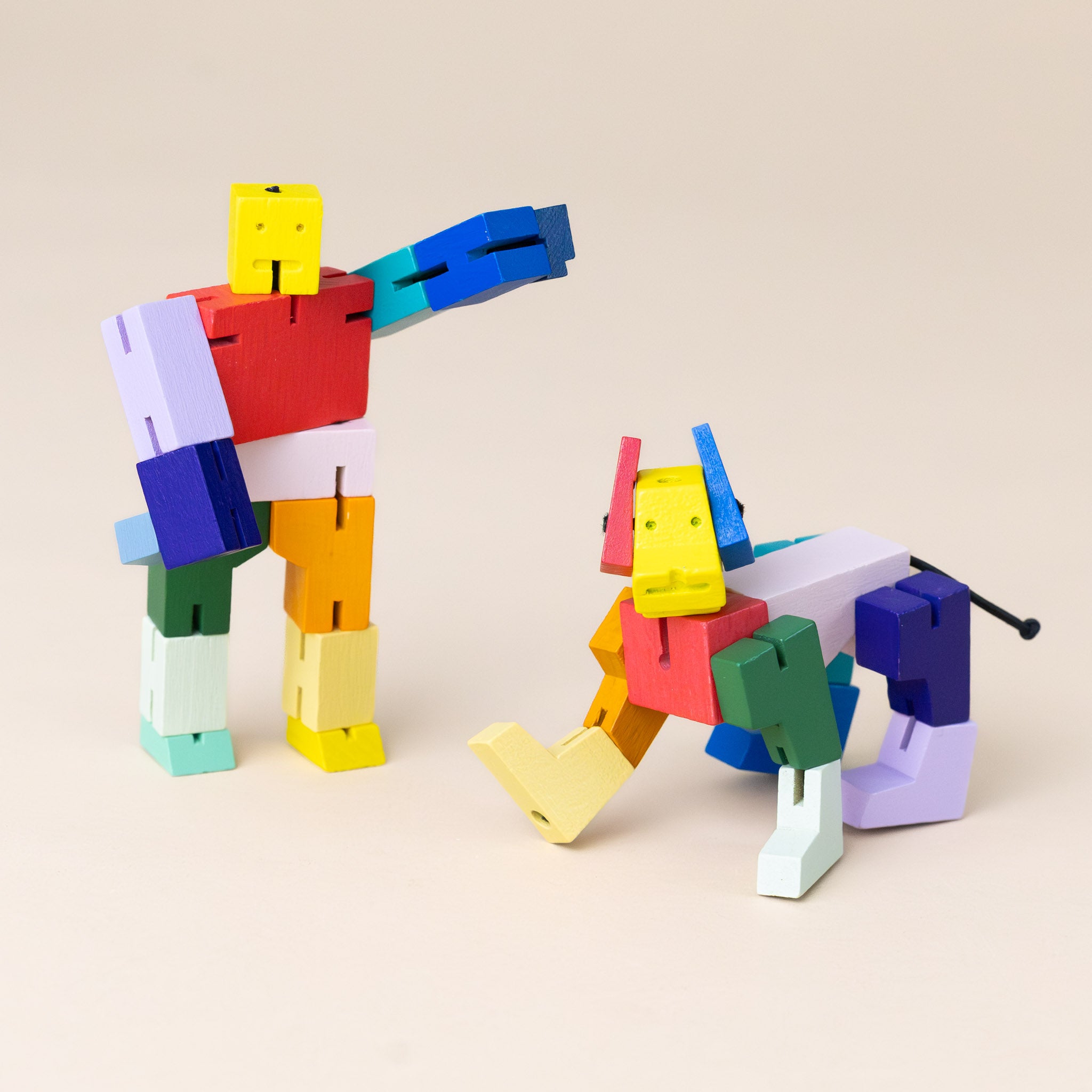 colorful-wooden-micro-cubebot-best-friends-set-of-dog-and-person-forms