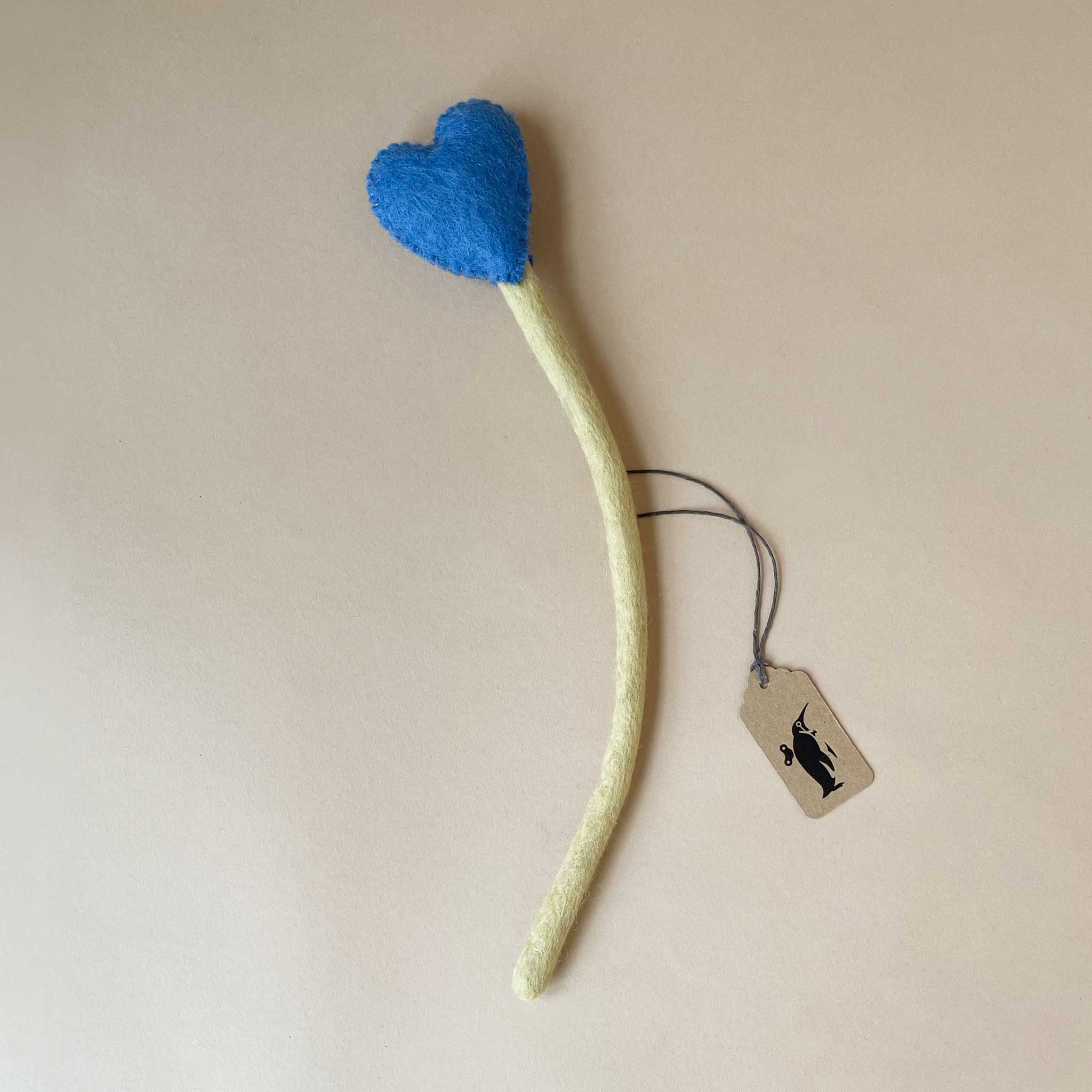 felted-heart-stem-blue-with-light-green-stem